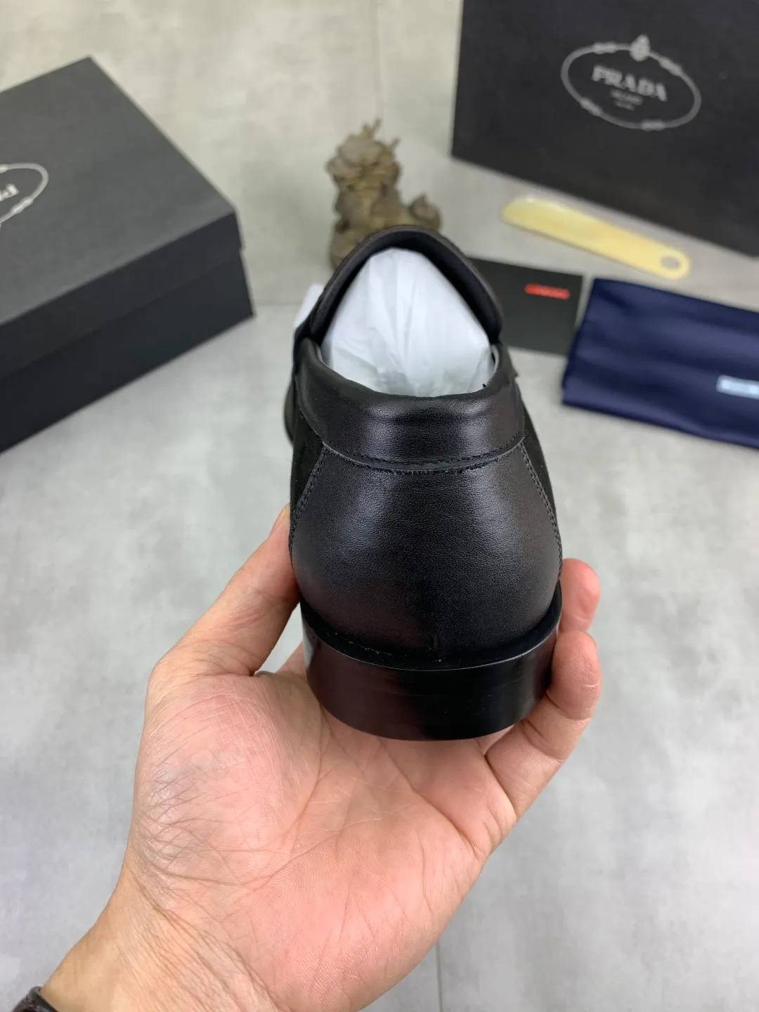 Men's men's shoes P560 new style 💰 💎💎💎 water-dyed cow lining original order quality PRADA —🆘.Prada original order purchasing, high-end business leather shoes, fabric: imported from Italy calfskin ➕ water-dyed cow lining / cowhide lining ➕ special original outsole, fine workmanship, real thing ^_^ Photographed 🎬size: 38-45